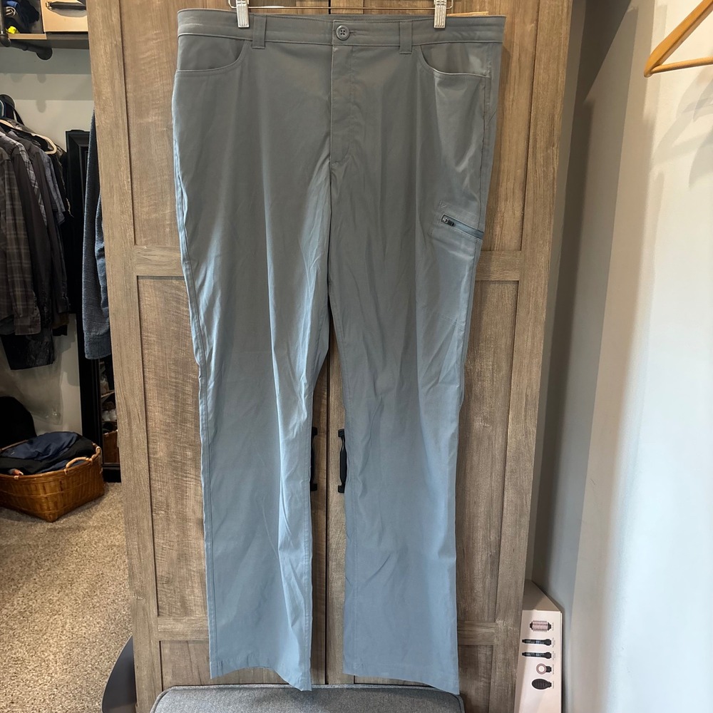 NWT Eddie Bauer Women 18T Rainier Pant Gray Straight Leg Mid Rise Hiking Tall